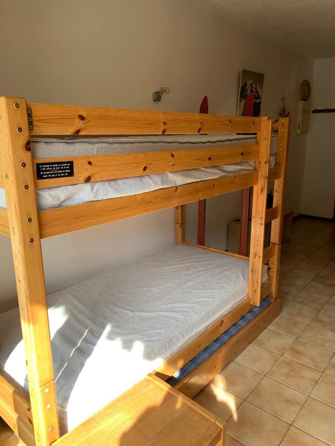 155 Piste Dans Mon Canape シャテル エクステリア 写真